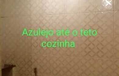 Imagem 1: Alugo ótima casa independente de laje com telhados e não paga água nem luz