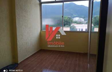 Imagem: O apartamento possui 3 Dormitórios, 2 Banheiros, 75m² de Área