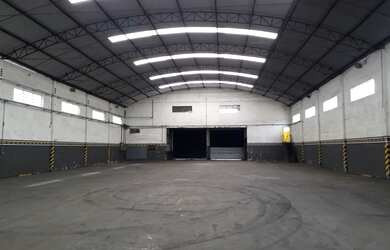 Imagem: O depósito possui 960m² de Área e está localizado em Vila