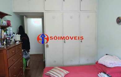 Imagem 14: Alto com vista árvores e comunidade