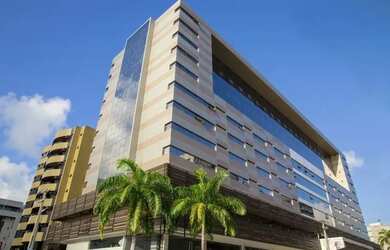 Imagem: O apartamento possui 1 Dormitório, 1 Banheiro, 1 Vaga na garagem