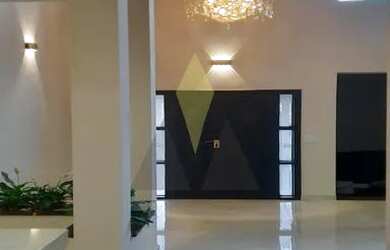 Imagem: A casa em condomínio possui 4 Dormitórios, 4 Banheiros, 4