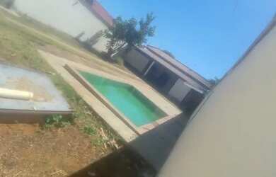 Imagem 2: Casa a venda cim picina. Piscina, Churrasqueira, 5 Vagas na garageme2...