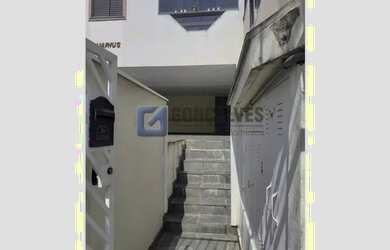 Imagem: O apartamento possui 2 Dormitórios, 2 Banheiros, 2 Vagas na