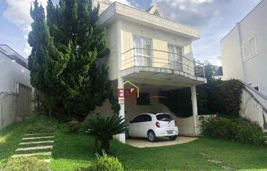 Imagem: A casa em condomínio possui 5 Dormitórios, 5 Banheiros, 5