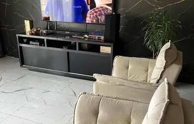 Imagem: A casa em condomínio possui 2 Dormitórios, 2 Banheiros, 5