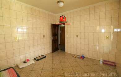 Imagem 6: Casa 4 Qts sendo 1 suíte, piscina Prox DB Pq10, em frente ao Jd Bougainville