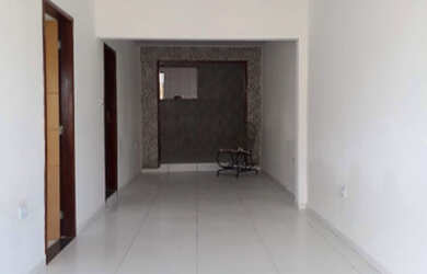 Imagem: A casa possui 3 Dormitórios, 3 Banheiros e está localizado