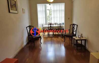 Imagem 3: Alto com vista árvores e comunidade