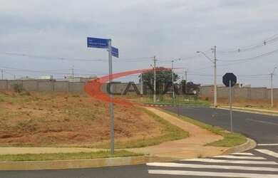 Imagem: O terreno possui 301m² de Área e está localizado em Jardim