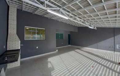 Imagem 2: Casa no Aleixo. Churrasqueira, Imóvel novo, 2 Vagas na garageme3 Dormitórios