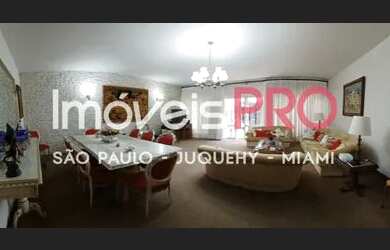 Imagem: A casa possui 3 Dormitórios, 4 Banheiros, 3 Vagas na garagem