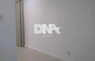 Imagem 7: Sala-À VENDA-Recreio dos Bandeirantes-Rio de Janeiro-RJ