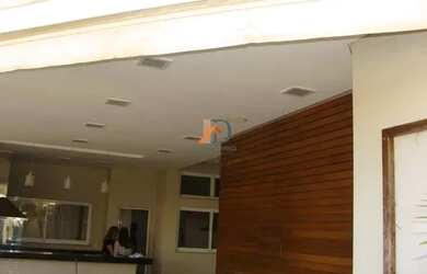 Imagem: A casa em condomínio possui 5 Dormitórios, 5 Banheiros, 4