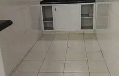 Imagem 5: Alugo casa. Varanda, 1 Vaga na garageme2 Dormitórios