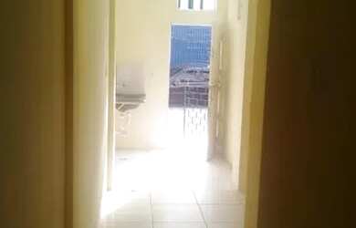 Imagem: A casa possui 1 Dormitório, 1 Banheiro e está localizado