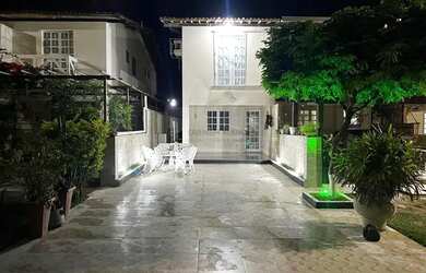 Imagem: A casa em condomínio possui 3 Dormitórios, 3 Banheiros, 4