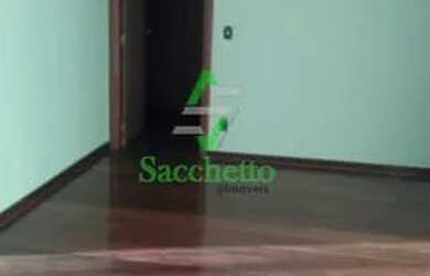 Imagem: O apartamento possui 4 Dormitórios, 2 Banheiros, 2 Vagas na