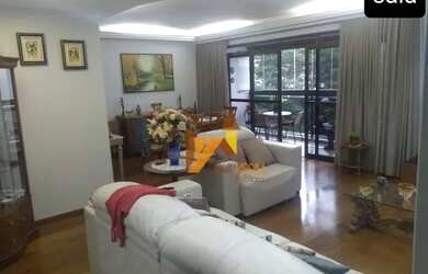 Imagem: O apartamento possui 4 Dormitórios, 5 Banheiros, 4 Vagas na