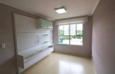 Imagem: O apartamento possui 3 Dormitórios, 1 Banheiro, 1 Vaga na garagem