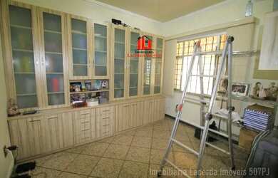 Imagem 7: Casa 4 Qts sendo 1 suíte, piscina Prox DB Pq10, em frente ao Jd Bougainville