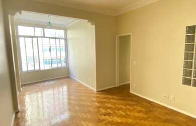 Imagem: O apartamento possui 2 Dormitórios, 1 Banheiro, 80m² de Área