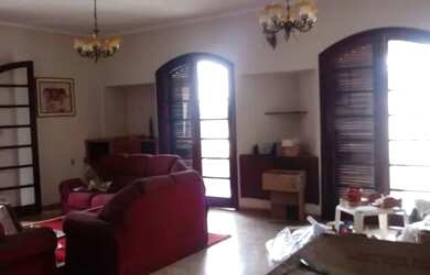 Imagem: A casa possui 2 Dormitórios, 2 Banheiros, 75m² de Área e