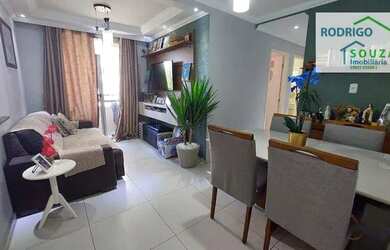 Imagem: O apartamento possui 2 Dormitórios, 1 Banheiro, 1 Vaga na garagem