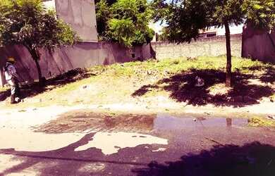 Imagem 3: Terreno à venda no Bairro Aruana. 300m². 12 x 25. Ao lado do Futuro...