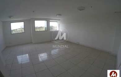 Imagem: O depósito possui 1 Vaga na garagem, 44m² de Área e está