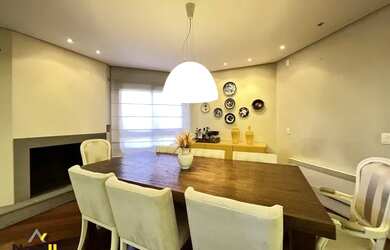 Imagem: O apartamento possui 3 Dormitórios, 4 Banheiros, 2 Vagas na