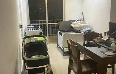 Imagem: O apartamento possui 2 Dormitórios, 1 Banheiro, 1 Vaga na garagem