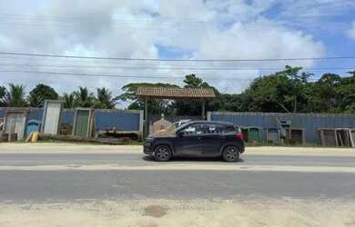 Imagem: O terreno possui 3700m² de Área e está localizado em Porto