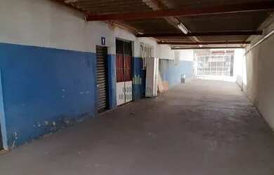Imagem 6: Galpão Para Locação. Varandae241m² de Área