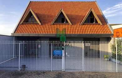 Imagem: O depósito possui 3 Vagas na garagem, 450m² de Área, Imóvel