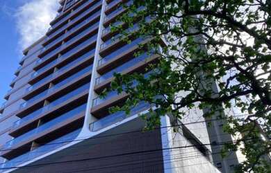 Imagem: O apartamento possui 1 Dormitório, 1 Banheiro, 1 Vaga na garagem