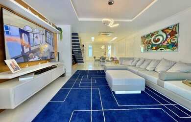 Imagem: A casa em condomínio possui 4 Dormitórios, 5 Banheiros, 3