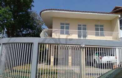 Imagem: A casa em condomínio possui 3 Dormitórios, 3 Banheiros, 4