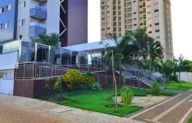 Imagem: O apartamento possui 4 Dormitórios, 3 Banheiros, 3 Vagas na