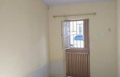 Imagem 1: Vende se esta casa, toda novinha