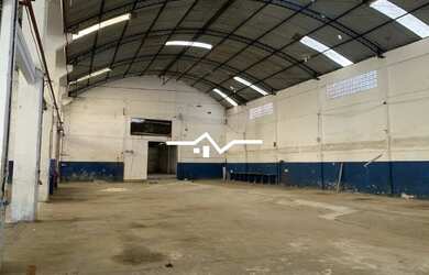 Imagem 4: Galpão de 2.900m² em vão livre para locação na Pedreira - Doutor...