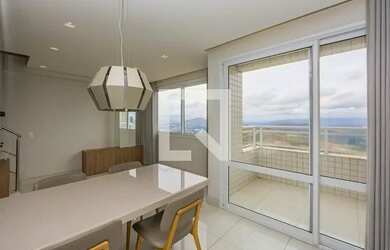 Imagem: O apartamento possui 2 Dormitórios, 2 Banheiros, 2 Vagas na