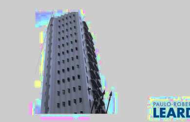 Imagem: O depósito possui 4 Vagas na garagem e 184m² de Área e está