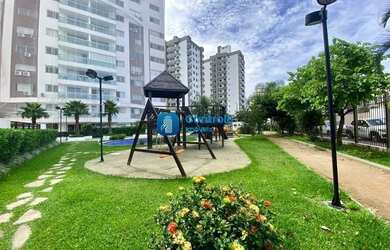 Imagem: O apartamento possui 2 Dormitórios, 1 Banheiro, 1 Vaga na garagem