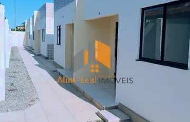 Imagem: A casa possui 3 Dormitórios, 1 Banheiro, 1 Vaga na garagem