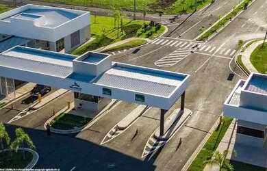 Imagem: O terreno possui 307m² de Área e está localizado em Jardim