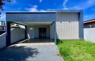 Imagem: A casa em condomínio possui 3 Dormitórios, 2 Banheiros, 2