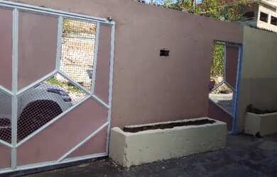 Imagem: A casa em condomínio possui 1 Dormitório, 1 Banheiro, 2 Vagas