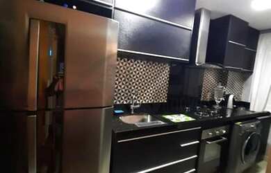 Imagem: O apartamento possui 3 Dormitórios, 1 Banheiro, 1 Vaga na garagem