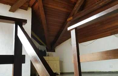 Imagem: A casa possui 3 Dormitórios, 4 Banheiros, 1 Vaga na garagem